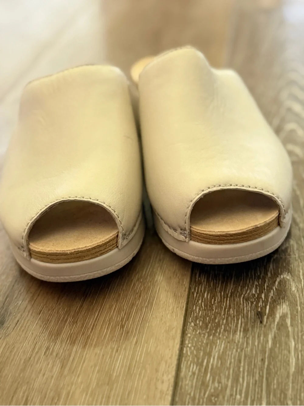 Dansko slip platform